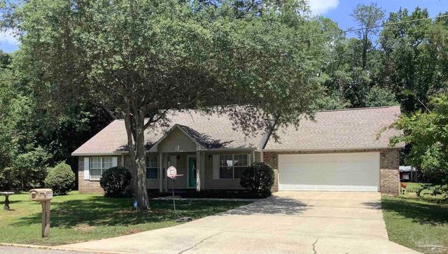 6408 Imperial Dr, Milton, FL 32570