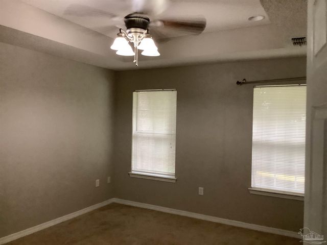 6408 Imperial Dr, Milton, FL 32570