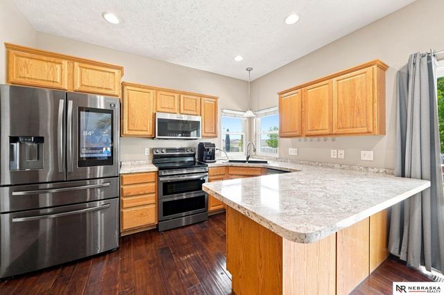 8610 Misty Blue Circle, Lincoln, NE 68505