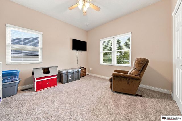 8610 Misty Blue Circle, Lincoln, NE 68505
