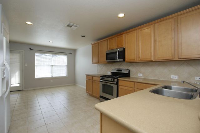 718 Sun Lodge Drive, Houston, TX 77073