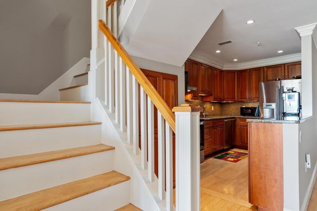 199 Coolidge Ave 312, Watertown, MA 02472
