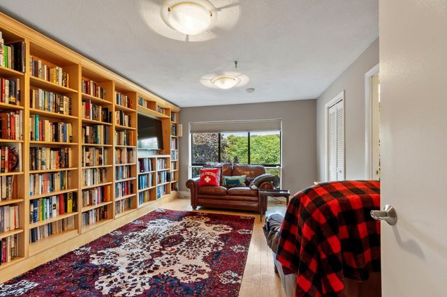 199 Coolidge Ave 312, Watertown, MA 02472