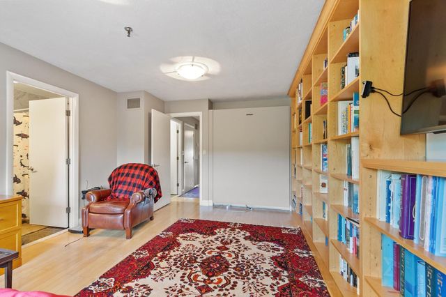199 Coolidge Ave 312, Watertown, MA 02472