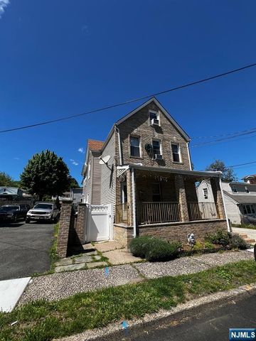 54 13th Street, Hawthorne, NJ 07506
