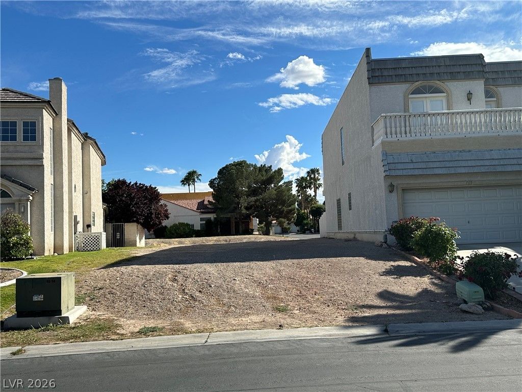 777 Vegas Valley Drive, Las Vegas, NV 89109 — photo 4