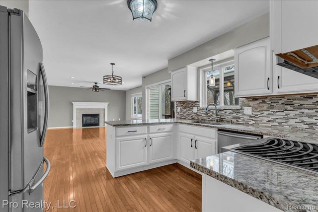 5967 Cedar Ridge Drive, Ann Arbor, MI 48103