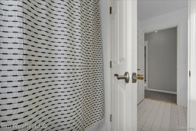 5967 Cedar Ridge Drive, Ann Arbor, MI 48103