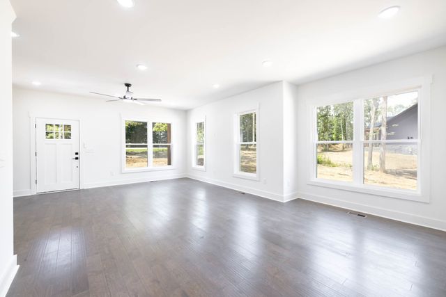 2971 Summertown Hwy, Summertown, TN 38483