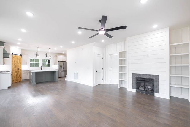 2971 Summertown Hwy, Summertown, TN 38483