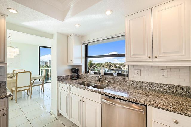 2917 S Ocean Boulevard 405, Highland Beach, FL 33487