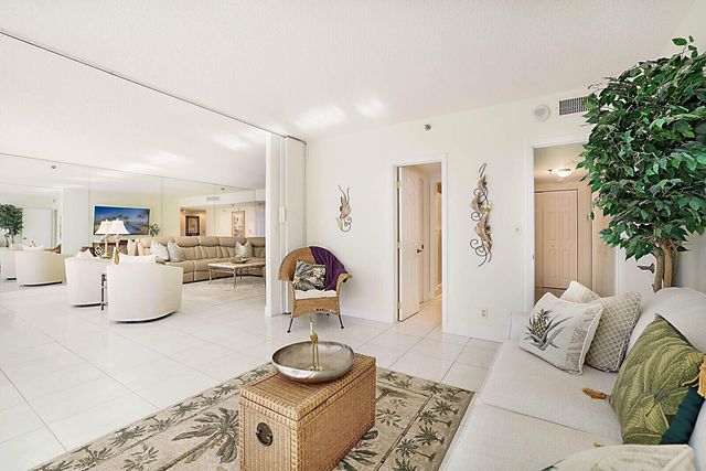 2917 S Ocean Boulevard 405, Highland Beach, FL 33487