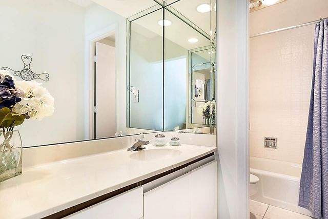 2917 S Ocean Boulevard 405, Highland Beach, FL 33487