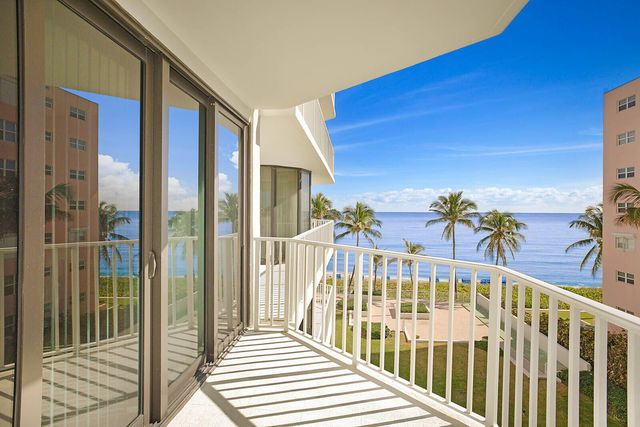 2917 S Ocean Boulevard 405, Highland Beach, FL 33487