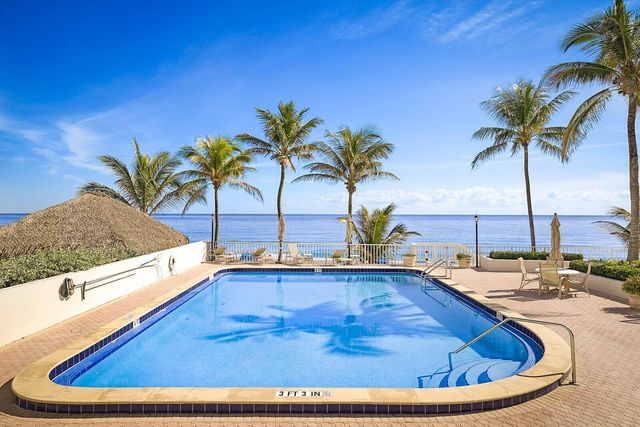 2917 S Ocean Boulevard 405, Highland Beach, FL 33487
