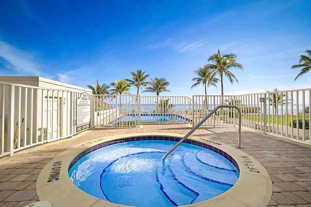 2917 S Ocean Boulevard 405, Highland Beach, FL 33487