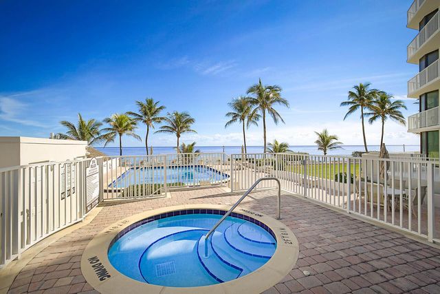 2917 S Ocean Boulevard 405, Highland Beach, FL 33487