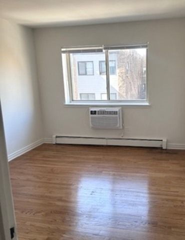 5730 N Sheridan Road 417, Chicago, IL 60660