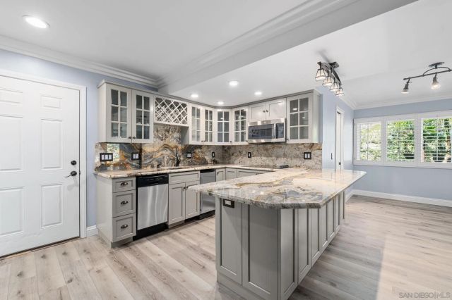 4062 S Tropico, La Mesa, CA 91941