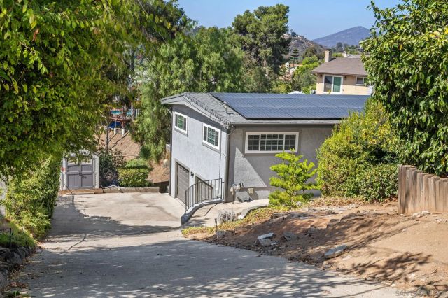 4062 S Tropico, La Mesa, CA 91941