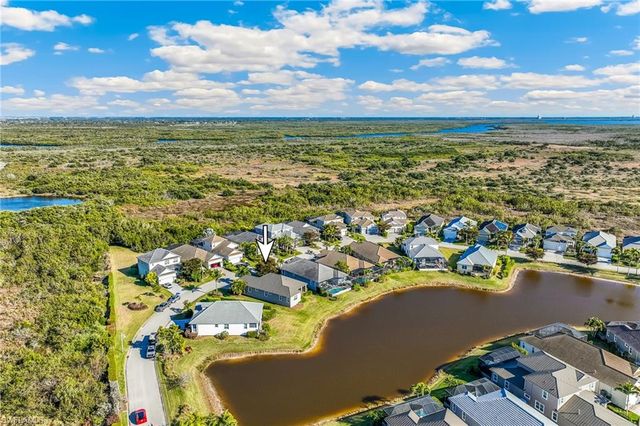 8613 Big Mangrove DR, Fort Myers, FL 33908