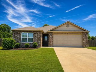 34 Bobby Circle, Cabot, AR 72023