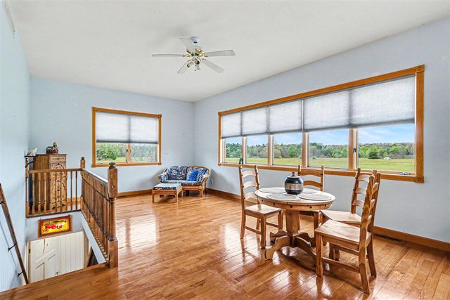 32282 64th Avenue, Lawton, MI 49065