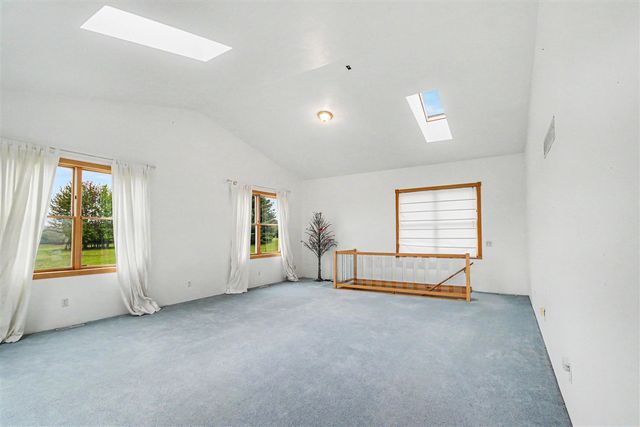 32282 64th Avenue, Lawton, MI 49065