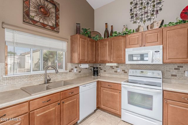 23166 W SHADOW Drive, Buckeye, AZ 85326