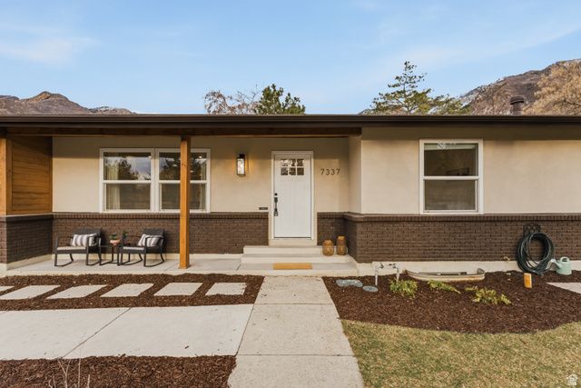 7337 S WINESAP CIR, Cottonwood Heights, UT 84121