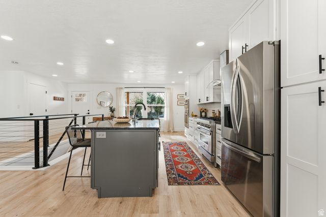 7337 S WINESAP CIR, Cottonwood Heights, UT 84121