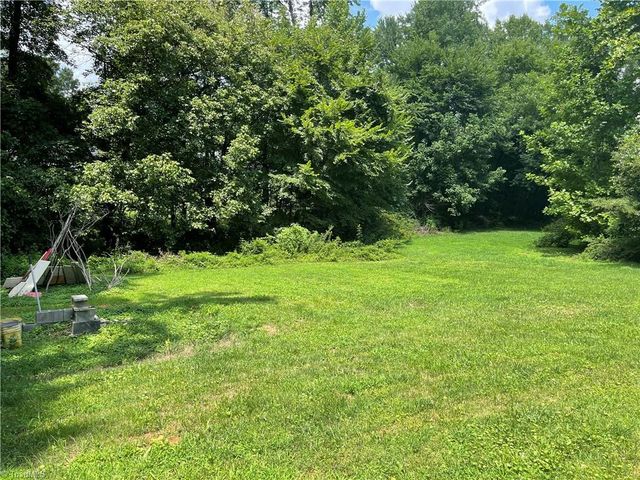 152 Coble Circle, Lexington, NC 27295