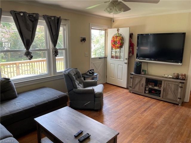152 Coble Circle, Lexington, NC 27295
