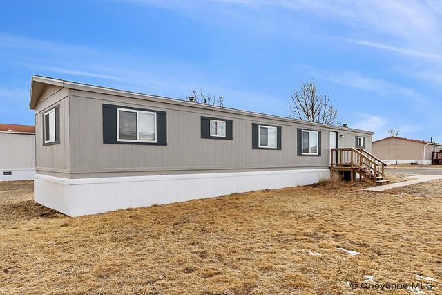 222 LITTLE VALLEY TRL, Cheyenne, WY 82007