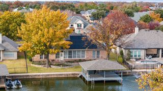 1207 Mallard Way, Granbury, TX 76048