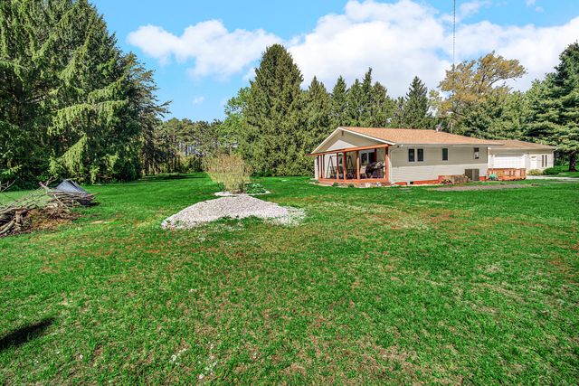 5003 W 1050 N, Lake Village, IN 46349