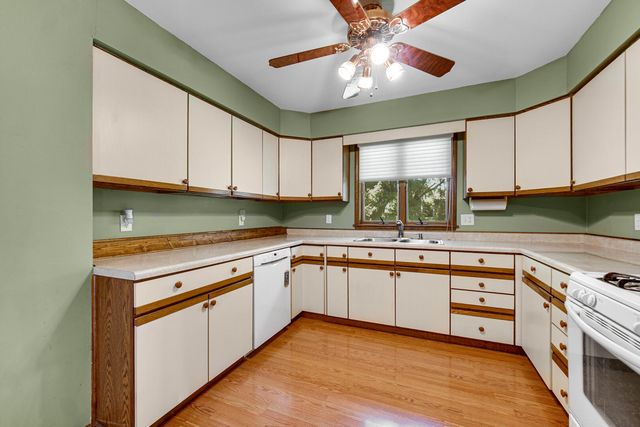 5003 W 1050 N, Lake Village, IN 46349