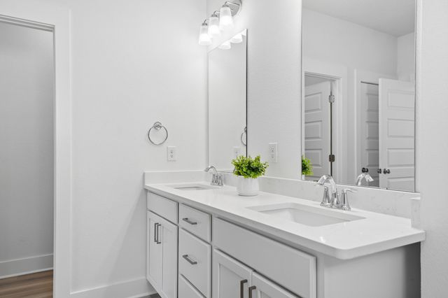 201 Lyla Lane, Crestview, FL 32539