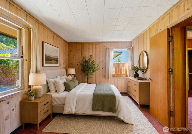2521 103 Avenue SE, Bellevue, WA 98004
