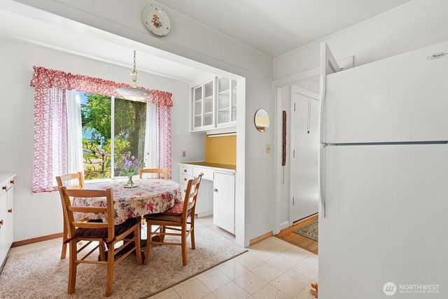 236 SW 131st Street, Burien, WA 98146
