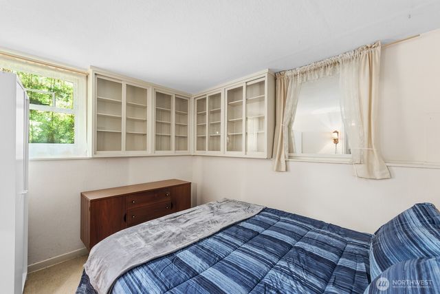 236 SW 131st Street, Burien, WA 98146
