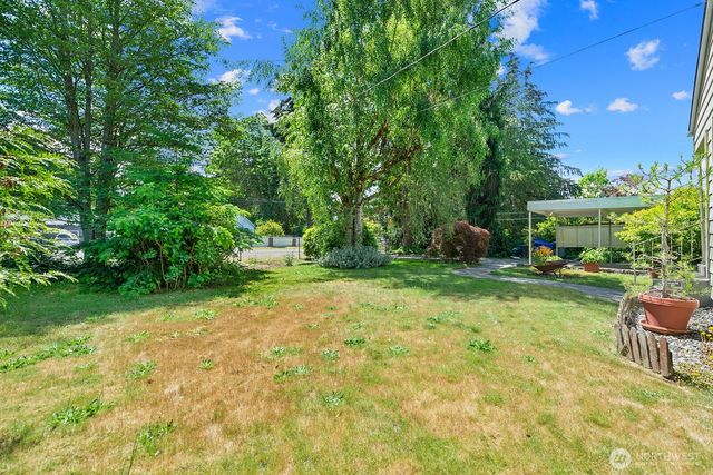 236 SW 131st Street, Burien, WA 98146