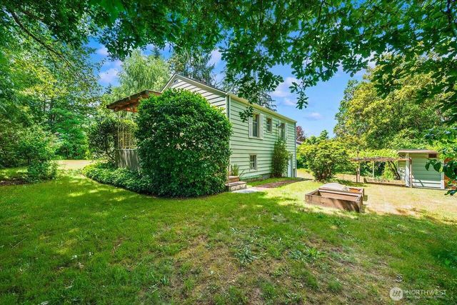 236 SW 131st Street, Burien, WA 98146