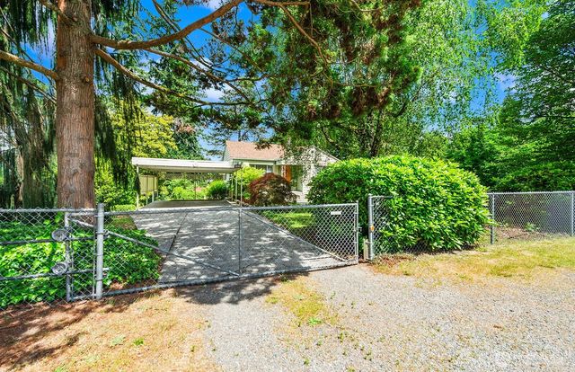 236 SW 131st Street, Burien, WA 98146