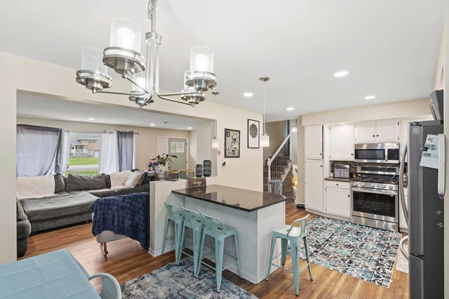 2957 County Line Road, Portage, IN 46368