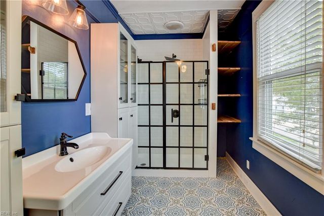 348 George Washington HWY N, Chesapeake, VA 23323