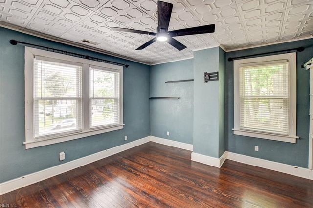 348 George Washington HWY N, Chesapeake, VA 23323