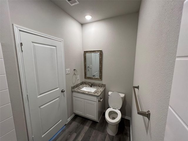 11595 Persimmon Street, Willis, TX 77318