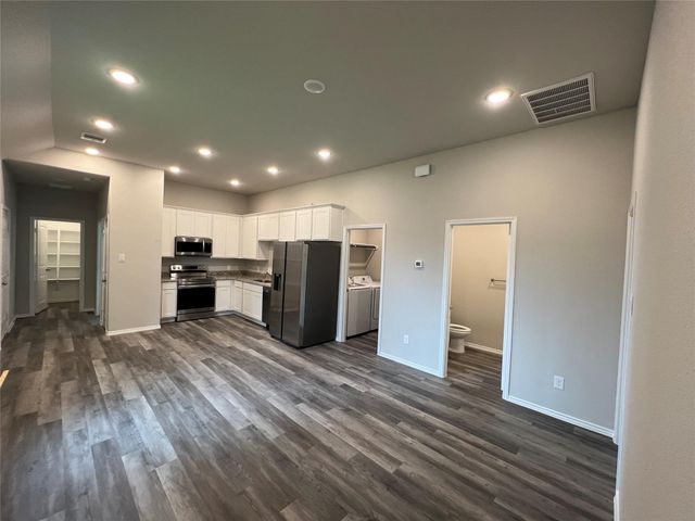 11595 Persimmon Street, Willis, TX 77318