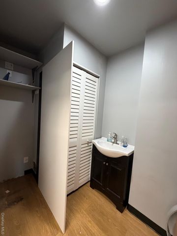 1015 Jericho Turnpike, New Hyde Park, NY 11040